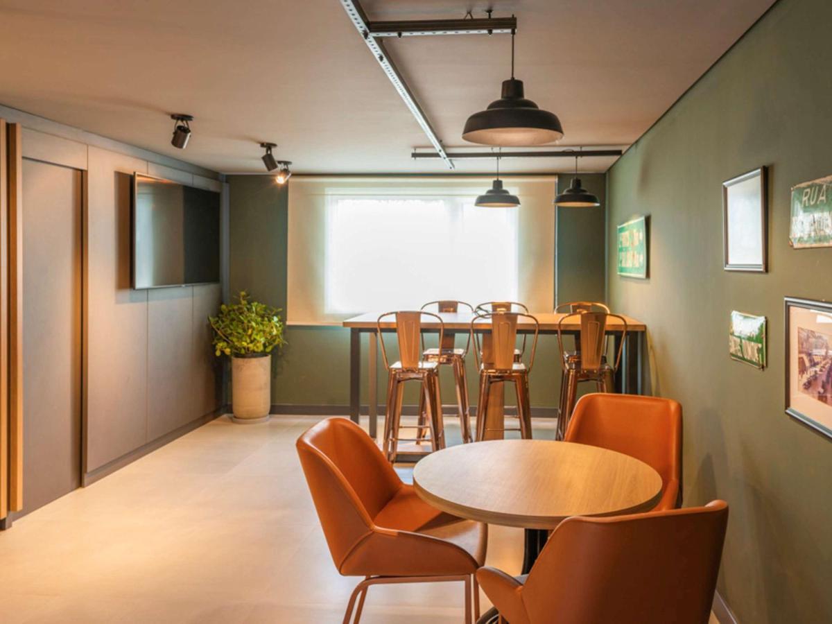 Ibis Curitiba Batel Hotell Exteriör bild