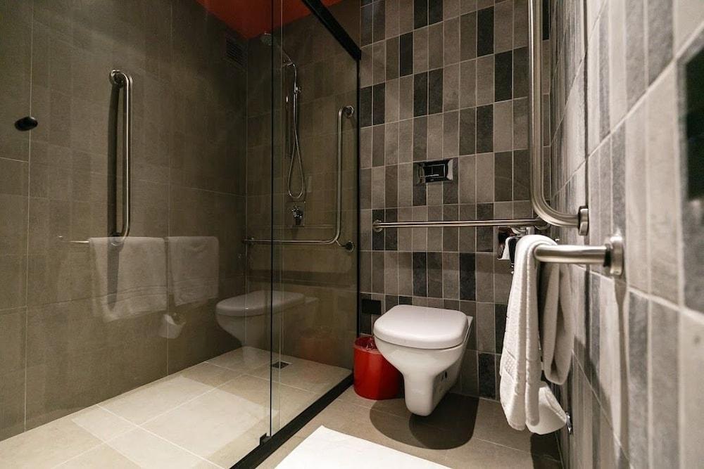 Ibis Curitiba Batel Hotell Exteriör bild