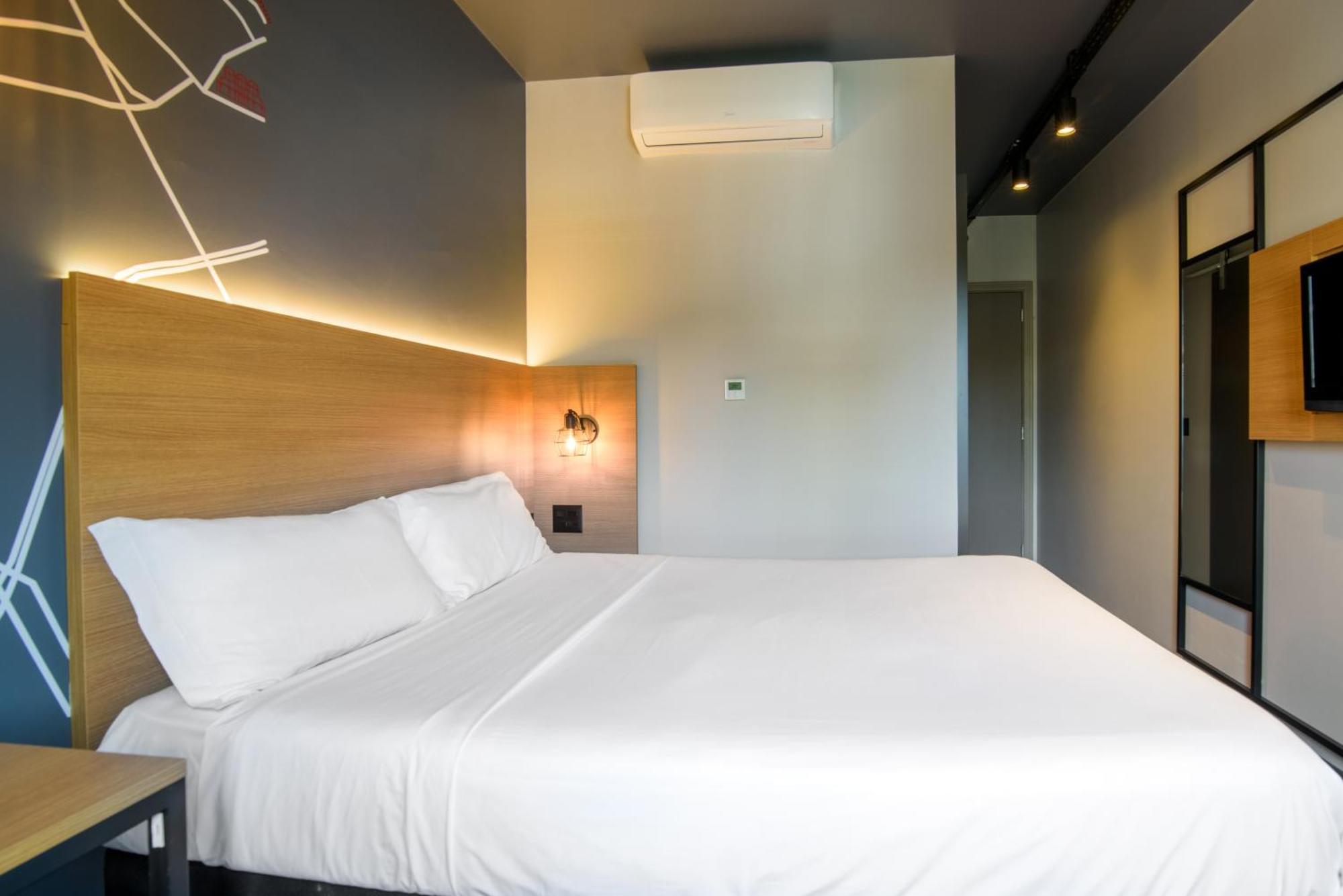 Ibis Curitiba Batel Hotell Exteriör bild